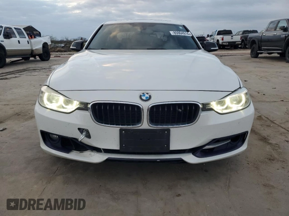 2013 BMW 3 Series 335i with VIN WBA3A9G52DNP36220, listed as a Copart auction lot 85904914 with 96,251 mi miles and Salvage title. Bid and sale history available at DreamBid. Image 5.