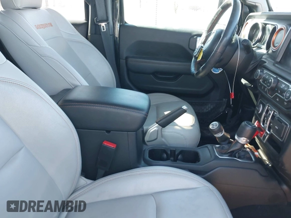2022 Jeep Gladiator Mojave with VIN 1C6JJTEG7NL180485, listed as a IAAI auction lot 41030779 with 41,445 mi miles and . Bid and sale history available at DreamBid. Image 5.