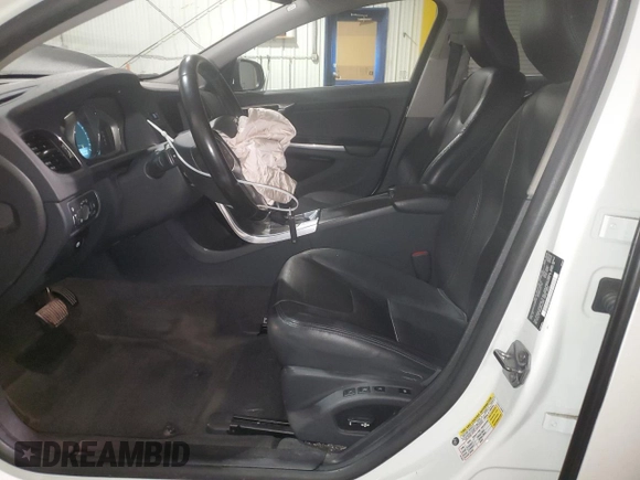 2016 Volvo S60 T5 Premier with VIN YV1612TK7G2390183, listed as a Copart auction lot 86487264 with 101,515 mi miles and Salvage Title. Bid and sale history available at carsss.com. Image 7.