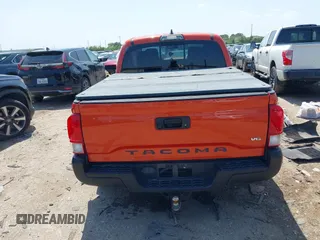2017 Toyota Tacoma SR5 with VIN 5TFCZ5AN4HX091383, listed as a IAAI auction lot 42202505 with 82,000 mi miles and . Bid and sale history available at DreamBid. Image 16.