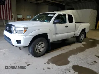 2014 Toyota Tacoma with VIN 5TFUX4EN1EX029496, listed as a Copart auction lot 56063515 with 108,250 mi miles and Clean title. Bid and sale history available at DreamBid. Image 1.