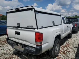 2020 Toyota Tacoma SR with VIN 5TFRX5GN4LX165322, listed as a Copart auction lot 53404375 with 145,609 mi miles and Clean Title. Bid and sale history available at DreamBid. Image 3.