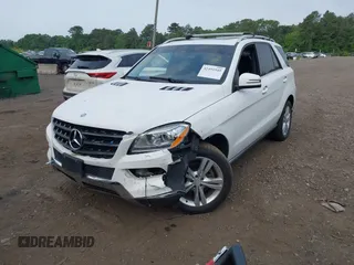 2014 Mercedes-Benz M 350 with VIN 4JGDA5HB0EA397515, listed as a IAAI auction lot 42491949 with 126,427 mi miles and . Bid and sale history available at DreamBid. Image 6.