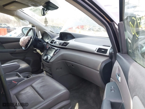 2016 Honda Odyssey EX-L with VIN 5FNRL5H61GB045982, listed as a IAAI auction lot 41587450 with 106,381 mi miles. Bid and sale history available at carsss.com. Image 5.