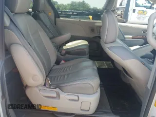 2013 Toyota Sienna XLE with VIN 5TDDK3DC1DS054265, listed as a Copart auction lot 59713835 with 206,197 mi miles and Salvage title. Bid and sale history available at DreamBid. Image 11.