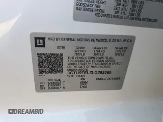 2020 GMC Sierra 1500 Denali z VIN 3GTU9FEL3LG363065, wystawiony jako Copart lot #57726665 z przebiegiem 93 330 mil mil oraz Szkoda całkowita • Salvage title. Historia ofert i sprzedaży dostępna na DreamBid. Obrazek 12.