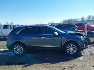 2019 Cadillac XT5 Luxury FWD с VIN 1GYKNCRS3KZ267903, выставлен на аукционе IAAI как лот 41662027 с пробегом 84 953 миль миль и . История ставок и продаж доступна на DreamBid. Изображение 13.