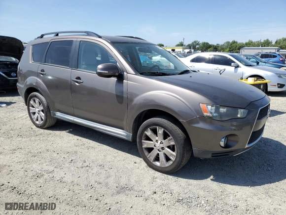 2010 Mitsubishi Outlander SE with VIN JA4AS3AW7AZ013970, listed as a Copart auction lot 53640735 with 162,987 mi miles and Clean Title. Bid and sale history available at carsss.com. Image 4.