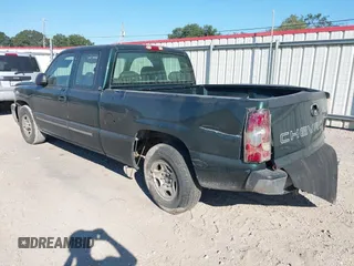 2004 Chevrolet Silverado 1500 LS with VIN 2GCEC19T741274239, listed as a IAAI auction lot 40461498 with 263,905 mi miles. Bid and sale history available at carsss.com. Image 3.