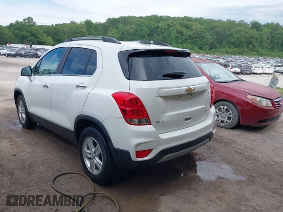 2019 Chevrolet Trax LT with VIN KL7CJLSB9KB797265, listed as a IAAI auction lot 42160882 with 66,666 mi miles and . Bid and sale history available at carsss.com. Image 3.