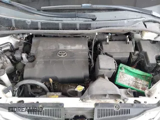 2015 Toyota Sienna XLE with VIN 5TDYK3DC5FS640102, listed as a IAAI auction lot 41885194 with 119,972 mi miles. Bid and sale history available at carsss.com. Image 10.