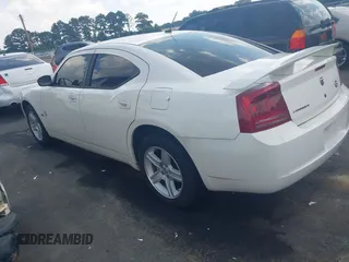 2008 Dodge Charger with VIN 2B3KA43G68H286032, listed as a IAAI auction lot 42586994 with 238,093 mi miles and . Bid and sale history available at DreamBid. Image 3.