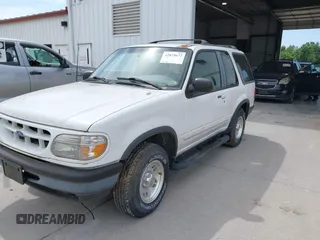 1996 Ford Explorer with VIN 1FMCU24X4TUC82009, listed as a IAAI auction lot 42829672 with 113,106 mi miles and . Bid and sale history available at DreamBid. Image 2.
