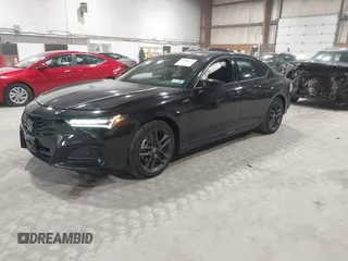 2025 Acura TLX w/A-Spec Package with VIN 19UUB6F50SA000385, listed as a IAAI auction lot 41988181 with 4,231 mi miles and . Bid and sale history available at DreamBid. Image 18.