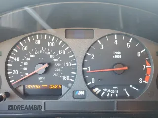 1997 BMW M3 with VIN WBSCD032XVEE11393, listed as a Copart auction lot 72560804 with 195,456 mi miles and Salvage title. Bid and sale history available at DreamBid. Image 9.
