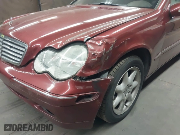 2002 Mercedes-Benz C 230/260/280/320 z VIN WDBRF61J72F200727, wystawiony jako IAAI lot #42108046 z przebiegiem Nie podano mil oraz . Historia ofert i sprzedaży dostępna na DreamBid. Obrazek 6.