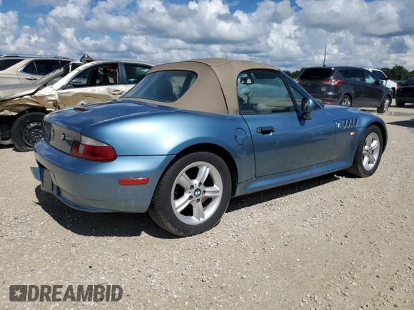2001 BMW Z3 2.5 z VIN WBACN33411LM03450, wystawiony jako Copart lot #74182304 z przebiegiem Nie podano mil oraz Szkody całkowita. Historia ofert i sprzedaży dostępna na DreamBid. Obrazek 3.