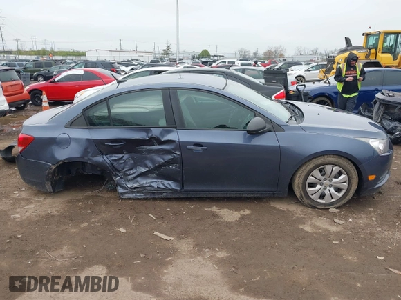 2014 Chevrolet Cruze LS with VIN 1G1PA5SH9E7274901, listed as a IAAI auction lot 42013231 with 95,204 mi miles and . Bid and sale history available at DreamBid. Image 14.