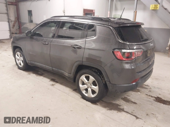 2020 Jeep Compass Latitude with VIN 3C4NJCBB8LT130425, listed as a IAAI auction lot 41475443 with 82,782 mi miles and . Bid and sale history available at carsss.com. Image 3.