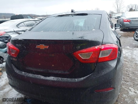 2017 Chevrolet Cruze LT with VIN 1G1BE5SMXH7190196, listed as a IAAI auction lot 41564441 with 127,770 mi miles. Bid and sale history available at carsss.com. Image 16.