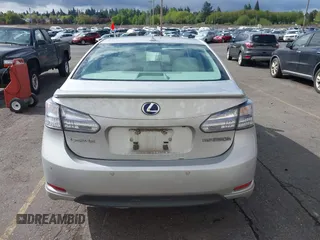 2010 Lexus HS 250h with VIN JTHBB1BA7A2007191, listed as a IAAI auction lot 42068847 with 213,323 mi miles. Bid and sale history available at carsss.com. Image 16.