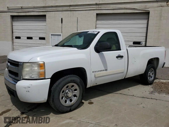2007 Chevrolet Silverado 1500 LT w/1LT with VIN 1GCEC14067Z565355, listed as a Copart auction lot 59284104 with 231,233 mi miles and Clean Title. Bid and sale history available at carsss.com. Image 1.