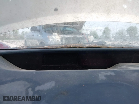 2005 Toyota Prius with VIN JTDKB20U053031398, listed as a IAAI auction lot 42082883 with 1 mi miles. Bid and sale history available at carsss.com. Image 7.