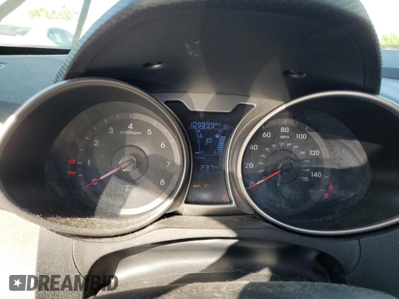 2017 Hyundai Veloster with VIN KMHTC6AD8HU305805, listed as a Copart auction lot 39634893 with 109,899 mi miles. Bid and sale history available at carsss.com. Image 9.