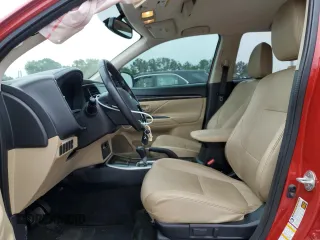 2018 Mitsubishi Outlander SE with VIN JA4AD3A33JZ013478, listed as a Copart auction lot 57941215 with 130,824 mi miles and Salvage title. Bid and sale history available at DreamBid. Image 7.