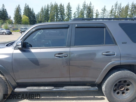 2015 Toyota 4Runner Limited with VIN JTEBU5JR9F5270455, listed as a IAAI auction lot 42157052 with 141,866 mi miles and . Bid and sale history available at carsss.com. Image 14.
