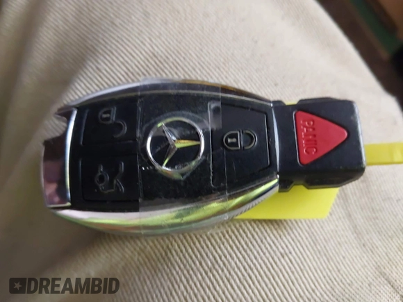 2014 Mercedes-Benz C 250 с VIN WDDGJ4HB0EG255759, выставлен на аукционе IAAI как лот 41967935 с пробегом 146 275 миль миль и . История ставок и продаж доступна на DreamBid. Изображение 11.