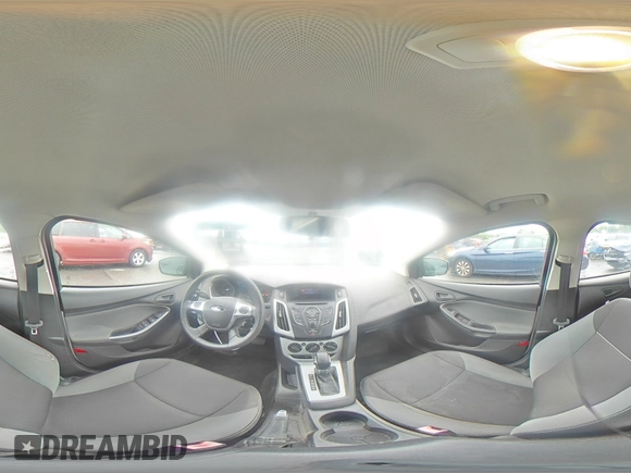 2012 Ford Focus SE z VIN 1FAHP3K2XCL270196, wystawiony jako Copart lot #57319575 z przebiegiem 80 364 mil mil oraz Szkoda całkowita • Salvage title. Historia ofert i sprzedaży dostępna na DreamBid. Obrazek 14.