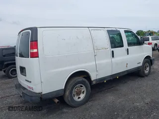 2004 Chevrolet Express Cargo z VIN 1GCHG35U341160644, wystawiony jako IAAI lot #42346089 z przebiegiem Nie podano mil oraz . Historia ofert i sprzedaży dostępna na DreamBid. Obrazek 4.