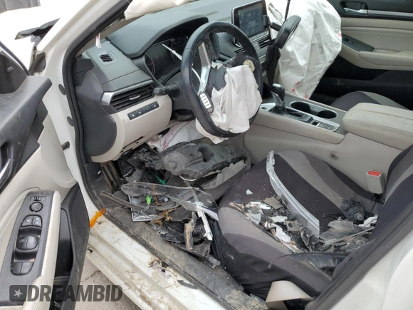 2019 Nissan Altima SV z VIN 1N4BL4DW7KC194863, wystawiony jako Copart lot #49550125 z przebiegiem 86 282 mil mil oraz Szkoda całkowita • Salvage title. Historia ofert i sprzedaży dostępna na DreamBid. Obrazek 8.