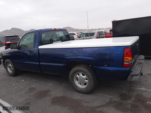 1999 GMC New Sierra 1500 SLE with VIN 1GTEC14W8XE552764, listed as a Copart auction lot 50474015 with 168,388 mi miles and Clean Title. Bid and sale history available at carsss.com. Image 2.
