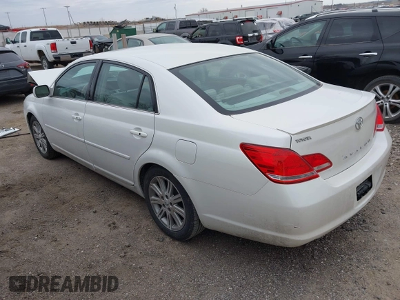 2007 Toyota Avalon XL with VIN 4T1BK36B87U231997, listed as a IAAI auction lot 41903517 with 168,734 mi miles. Bid and sale history available at carsss.com. Image 3.