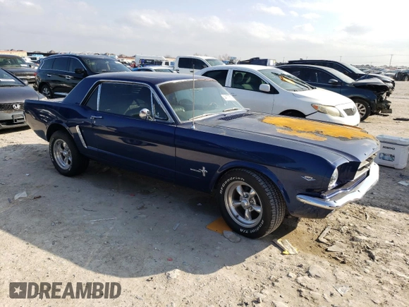 1965 Ford Mustang z VIN 5F07T661135, wystawiony jako Copart lot #44177515 z przebiegiem 2 330 mil mil oraz Szkoda całkowita • Salvage title. Historia ofert i sprzedaży dostępna na DreamBid. Obrazek 4.