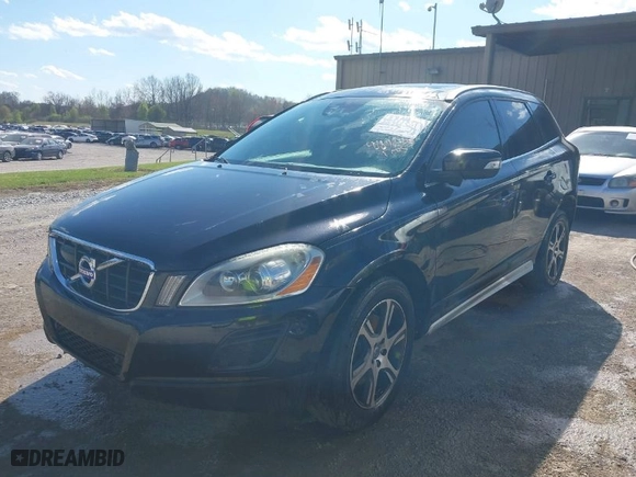2012 Volvo XC60 3.0L with VIN YV4902DZ8C2247106, listed as a IAAI auction lot 41892439 with NaN miles. Bid and sale history available at carsss.com. Image 2.
