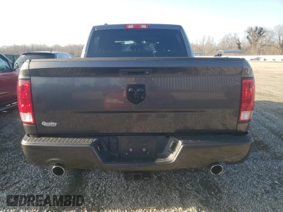 2018 Ram 1500 Express z VIN 1C6RR6KT4JS141691, wystawiony jako Copart lot #44244695 z przebiegiem 62 980 mil mil oraz Szkoda całkowita • Salvage title. Historia ofert i sprzedaży dostępna na DreamBid. Obrazek 6.