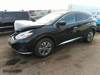 2016 Nissan Murano SL with VIN 5N1AZ2MH3GN105923, listed as a IAAI auction lot 40622962 with 107,922 mi miles. Bid and sale history available at carsss.com. Image 2.