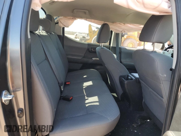 2021 Toyota Tacoma 4WD SR5 with VIN 3TMDZ5BN1MM110846, listed as a Copart auction lot 47306845 with 60,625 mi miles and Salvage Title. Bid and sale history available at carsss.com. Image 10.