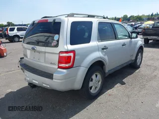 2008 Ford Escape XLT with VIN 1FMCU93168KA42503, listed as a IAAI auction lot 42109952 with 207,345 mi miles and . Bid and sale history available at DreamBid. Image 4.