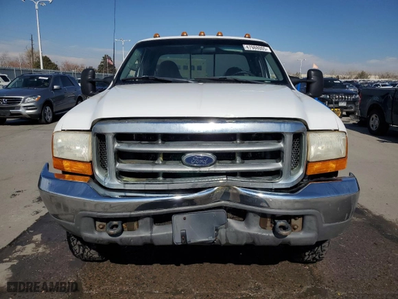 1999 Ford Super Duty F-250 XL with VIN 1FTNX21S6XEC94109, listed as a Copart auction lot 47988005 with 135,673 mi miles and Salvage Title. Bid and sale history available at carsss.com. Image 5.