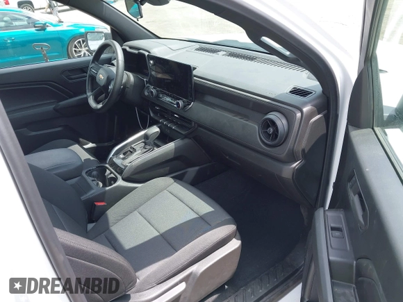 2024 Chevrolet Colorado 2WD Work Truck with VIN 1GCGSBEC9R1264543, listed as a IAAI auction lot 42034900 with 5,810 mi miles and . Bid and sale history available at DreamBid. Image 5.