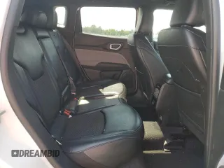 2023 Jeep Compass Latitude z VIN 3C4NJDBN6PT562209, wystawiony jako Copart lot #59638715 z przebiegiem 45 360 mil mil oraz Szkoda całkowita • Salvage title. Historia ofert i sprzedaży dostępna na DreamBid. Obrazek 11.
