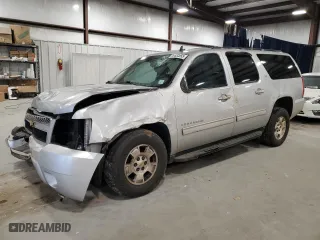 2012 Chevrolet Suburban LT with VIN 1GNSCJE08CR237812, listed as a Copart auction lot 44632555 with 170,083 mi miles and Salvage Title. Bid and sale history available at carsss.com. Image 1.