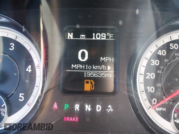 2018 Ram 2500 Big Horn with VIN 3C6UR5DL9JG327168, listed as a IAAI auction lot 42025118 with 195,635 mi miles. Bid and sale history available at carsss.com. Image 7.