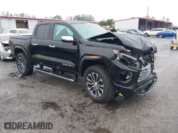 2024 GMC Canyon 4WD Denali with VIN 1GTP6FEK8R1133039, listed as a IAAI auction lot 41398204 with 7,735 mi miles and . Bid and sale history available at carsss.com. Image 1.