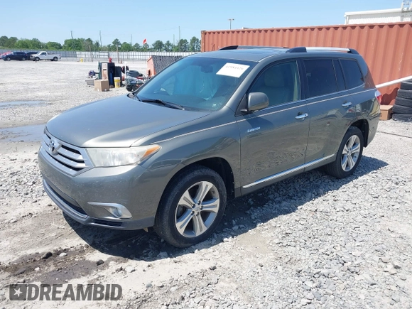 2011 Toyota Highlander Limited with VIN 5TDYK3EH8BS031915, listed as a IAAI auction lot 41984426 with 170,347 mi miles and . Bid and sale history available at DreamBid. Image 17.