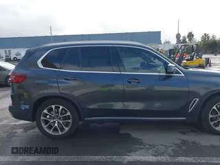 2021 BMW X5 xDrive45e with VIN 5UXTA6C09M9D26035, listed as a IAAI auction lot 41788981 with 60,571 mi miles and . Bid and sale history available at DreamBid. Image 13.